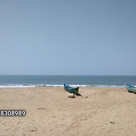 Ratnakar Arundekar Home Stay In Beach Side Ac Room Gokarna  Exterior photo